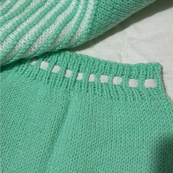 Vintage Green and White Striped Knit Baby Outfit - Picture 4 of 12